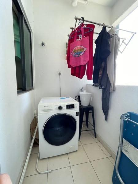 Kondominium untuk Dijual di The Vyne - Vincent Chye - Balcony - PropertyGuru.com.my
