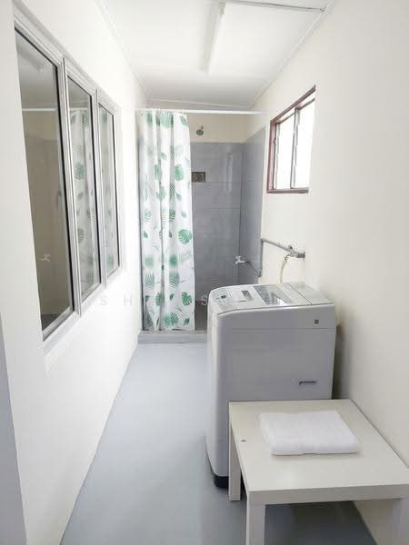 Rumah Teres 1-Tingkat untuk Disewa di Petaling Jaya (Selangor) - Shahshi T - Bathroom - PropertyGuru.com.my