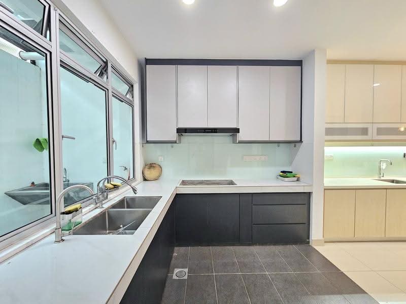 2-storey Terraced House for Sale in Bandar Rimbayu (Telok Panglima Garang) - Leon Goh - Kitchen - PropertyGuru.com.my