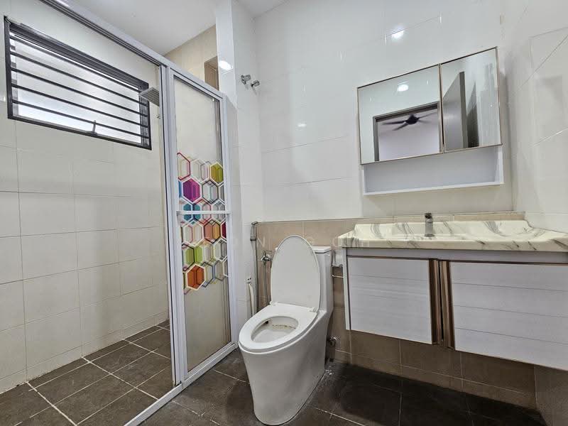 2-storey Terraced House for Sale in Bandar Rimbayu (Telok Panglima Garang) - Leon Goh - Bathroom - PropertyGuru.com.my