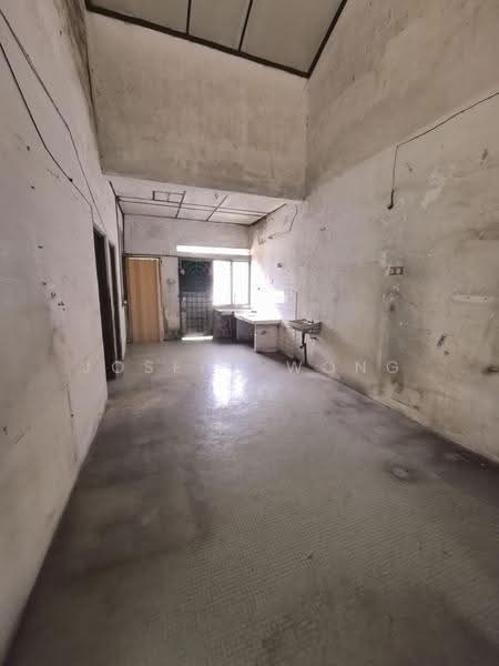 1-storey Terraced House for Sale in Sppk Taman Pengkalan Jaya (Ipoh) - Joseph Wong - Kitchen - PropertyGuru.com.my