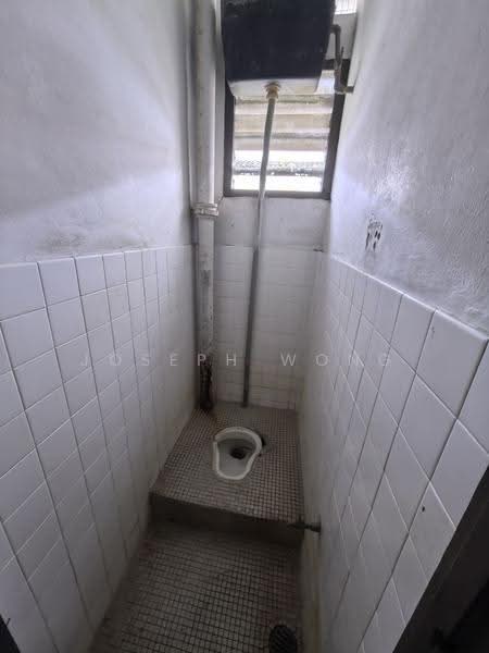 1-storey Terraced House for Sale in Sppk Taman Pengkalan Jaya (Ipoh) - Joseph Wong - Bathroom - PropertyGuru.com.my