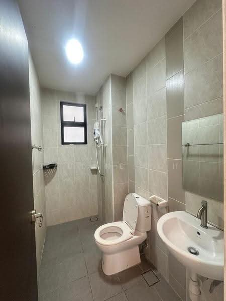 Service Residence for Sale at Sky Breeze Service Apartment - Pauline Goh - Bathroom - PropertyGuru.com.my