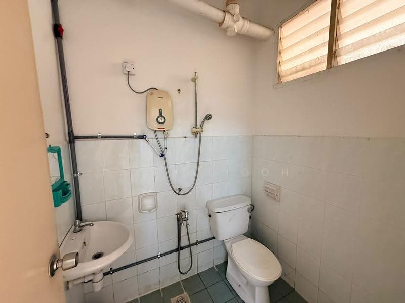 Apartment for Rent at Sri Awana Townhouse - Pauline Goh - Bathroom - PropertyGuru.com.my
