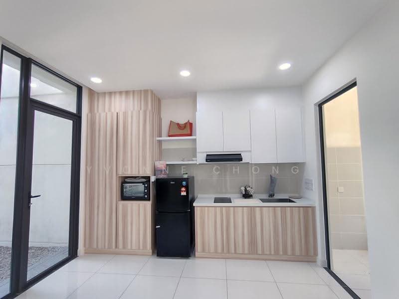 Terraced House for Sale in Medini (Iskandar Puteri (Nusajaya)) - Yvonne Chong - Kitchen - PropertyGuru.com.my