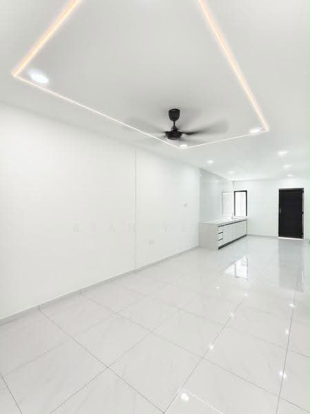 1-storey Terraced House for Sale in Ulu Tiram (Johor) - Sean Yeoh - Living Room - PropertyGuru.com.my