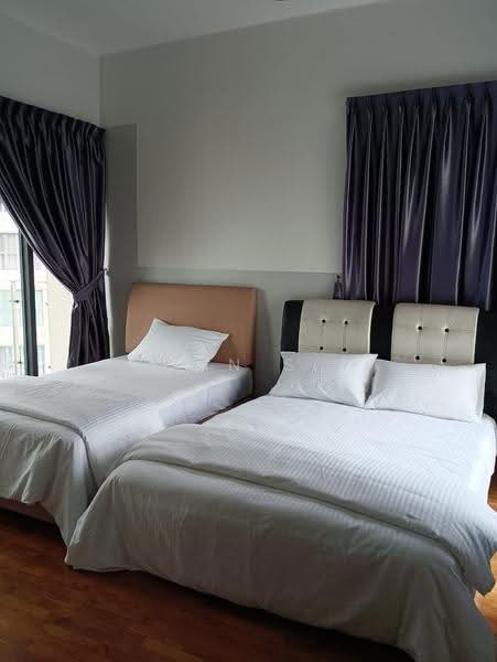 Kondominium untuk Disewa di Royal Strand @ Country Garden Danga Bay - John Sia - Bedroom - PropertyGuru.com.my