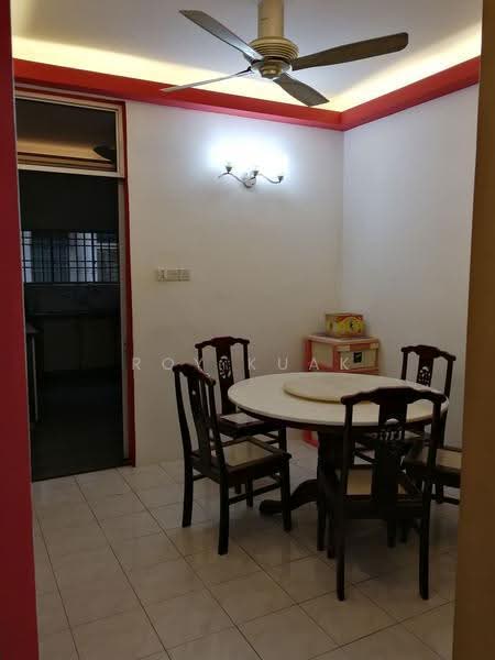 2-storey Terraced House for Sale in Bandar Tasek Mutiara (Simpang Ampat) - Roy Kuak - Dining Room - PropertyGuru.com.my