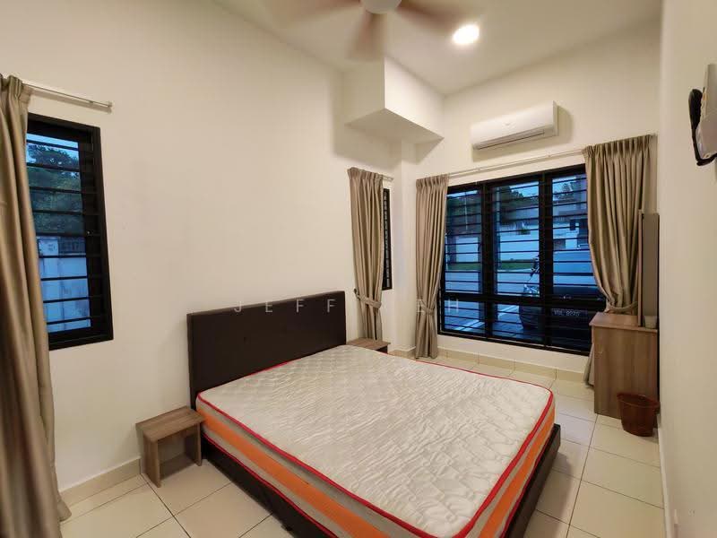 Rumah Bandar untuk Dijual di Bandar Sungai Long (Selangor) - Jeff Beh - Bedroom - PropertyGuru.com.my