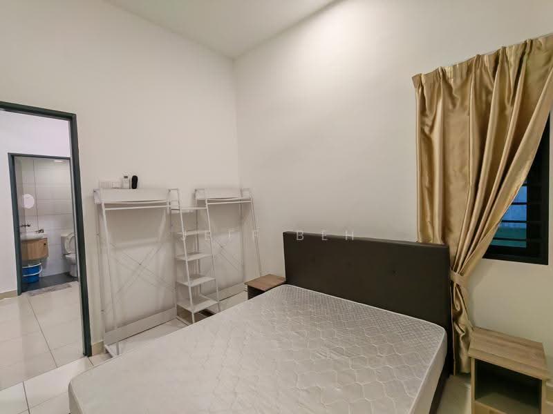 Rumah Bandar untuk Dijual di Bandar Sungai Long (Selangor) - Jeff Beh - Bedroom - PropertyGuru.com.my