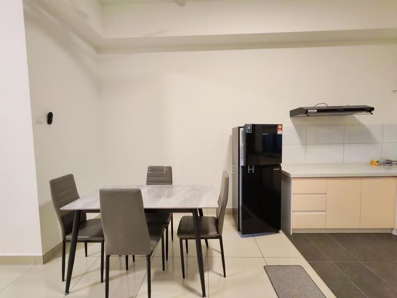 Rumah Bandar untuk Dijual di Bandar Sungai Long (Selangor) - Jeff Beh - Dining Room - PropertyGuru.com.my