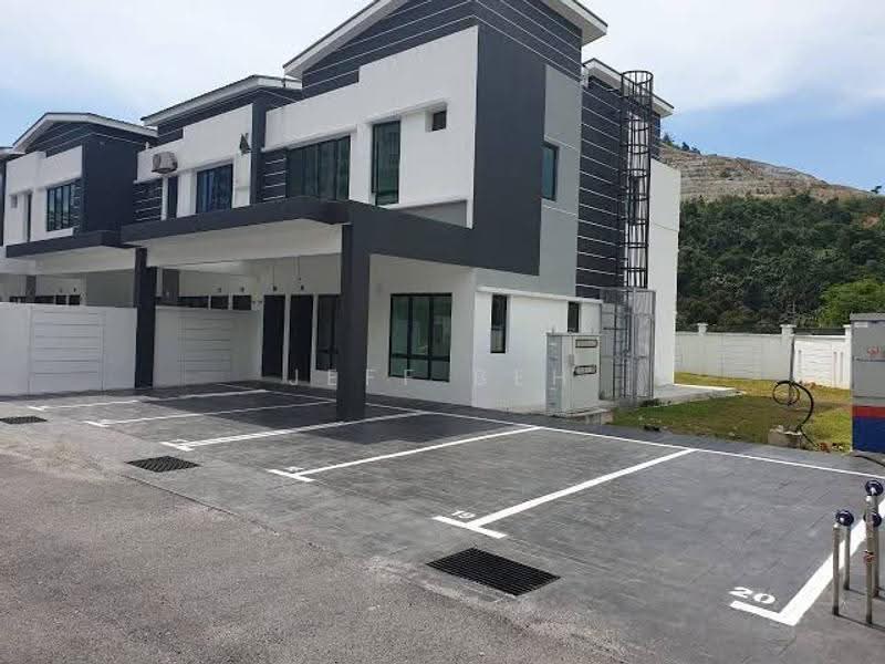 Rumah Bandar untuk Dijual di Bandar Sungai Long (Selangor) - Jeff Beh - Exterior - PropertyGuru.com.my
