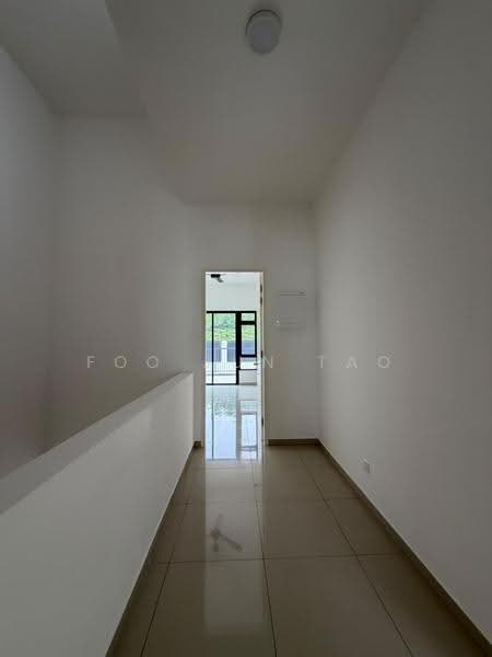 Rumah Kluster untuk Disewa di Taman Ekoflora (Johor Bahru) - Foo Jun Tao - Corridor - PropertyGuru.com.my