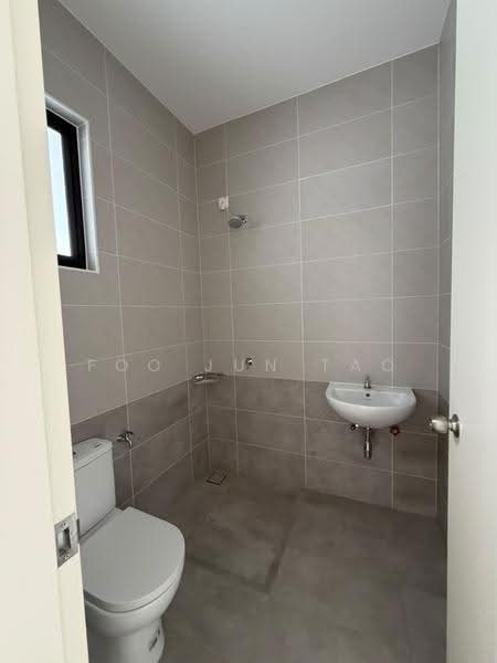 Rumah Kluster untuk Disewa di Taman Ekoflora (Johor Bahru) - Foo Jun Tao - Bathroom - PropertyGuru.com.my