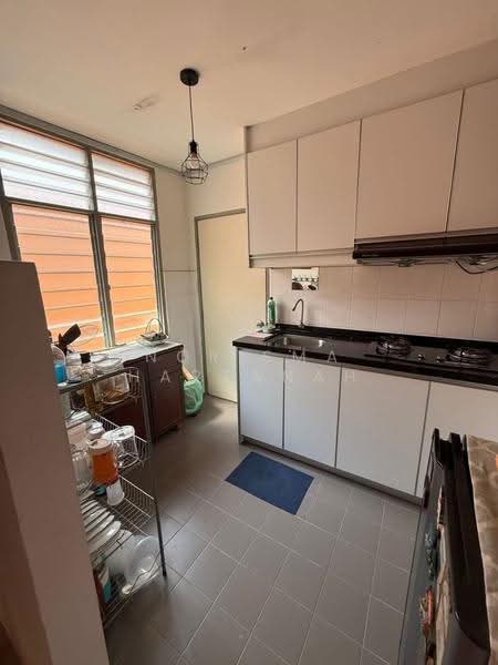 Pangsapuri untuk Dijual di Apartment Seroja - Norisma Hartanah - Kitchen - PropertyGuru.com.my