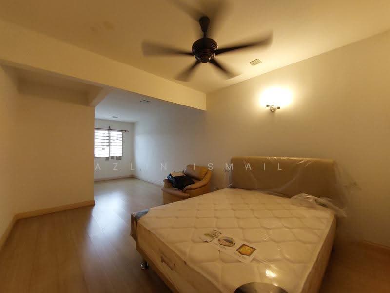 2-storey Terraced House for Sale in Seksyen U9 (Shah Alam) - Azlin Ismail - Bedroom - PropertyGuru.com.my