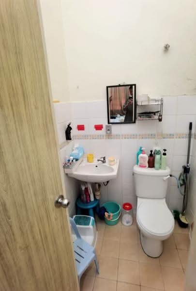 Rumah Teres 1-Tingkat untuk Dijual di Taman Setia Indah (Tebrau) - Calvin Lee - Bathroom - PropertyGuru.com.my