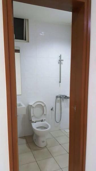 Kondominium untuk Dijual di Sri Putramas III / Royal Regent - KM Tee - Bathroom - PropertyGuru.com.my