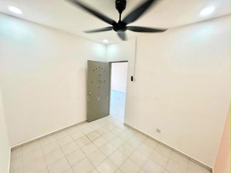 Apartment for Sale at Molek Ria - Calvin Lee - PropertyGuru.com.my