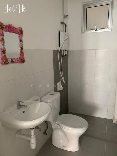Apartment for Rent at Aronia - Joanne Lim - Bathroom - PropertyGuru.com.my