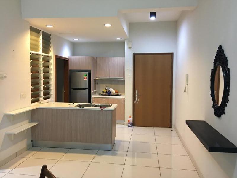 Kondominium untuk Disewa di Sri Putramas III / Royal Regent - CS OW - Kitchen - PropertyGuru.com.my