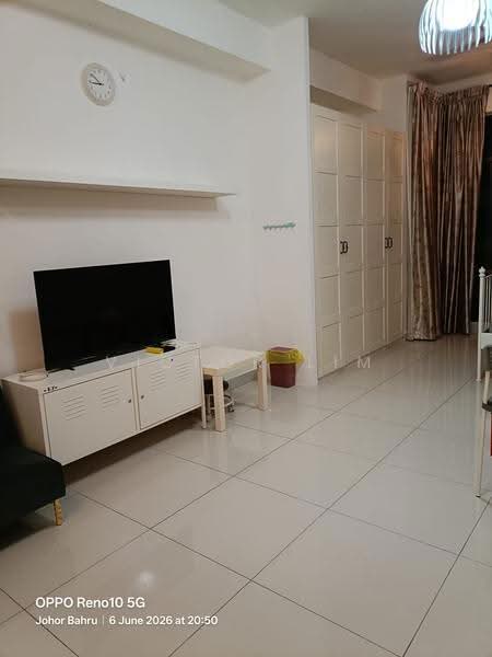 Condominium for Sale at PARC Regency (Residensi Masai) - Victor Lim - Living Room - PropertyGuru.com.my