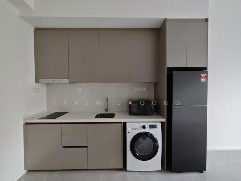 Kediaman Servis untuk Dijual di Skyline Embassy - Karen Choong - Kitchen - PropertyGuru.com.my