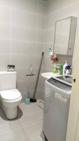 Condominium for Rent at PARC Regency (Residensi Masai) - Hong Charng Lee - Bathroom - PropertyGuru.com.my