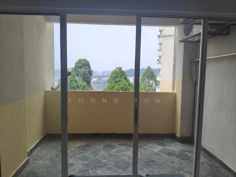 Pangsapuri untuk Disewa di Seri Puri - Foong Yun - Balcony - PropertyGuru.com.my