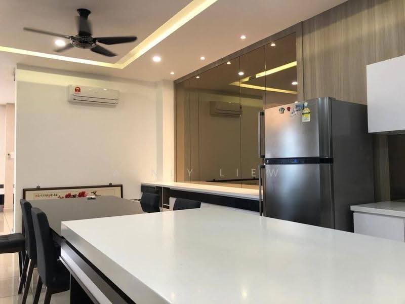 Semi-Detached House for Rent in Johor Bahru (Johor) - Annly Liew - Dining Room - PropertyGuru.com.my