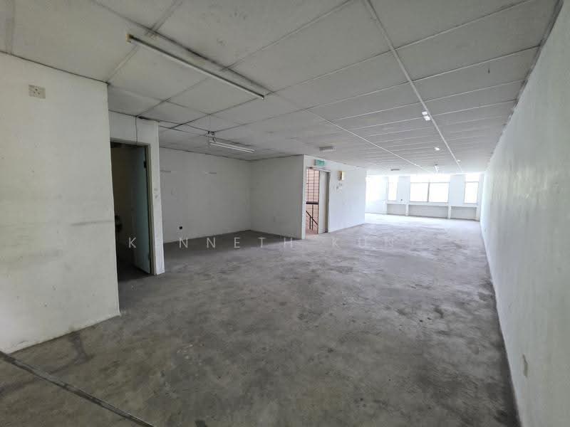 Shop / Office for Rent in Bandar Perai Jaya (Perai) - Kenneth Kung - Interior - PropertyGuru.com.my