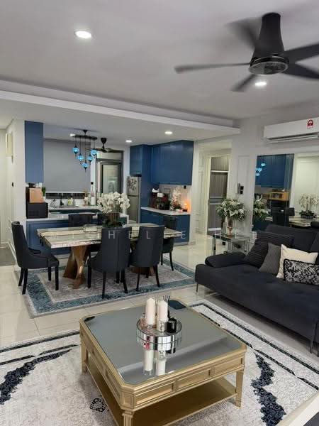 Kondominium untuk Dijual di Vivo Residential Suites - Michelle Hee - Living Room - PropertyGuru.com.my