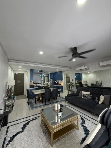 Kondominium untuk Dijual di Vivo Residential Suites - Michelle Hee - Living Room - PropertyGuru.com.my