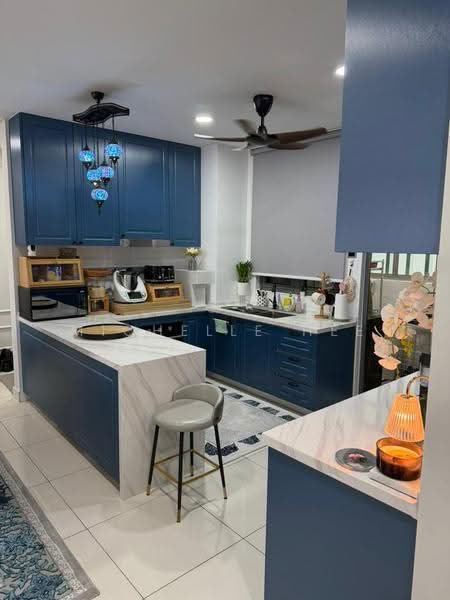 Kondominium untuk Dijual di Vivo Residential Suites - Michelle Hee - Kitchen - PropertyGuru.com.my
