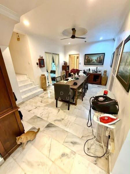 Bungalow House for Sale in Johor Bahru (Johor) - Firdaus Dauz - Dining Room - PropertyGuru.com.my