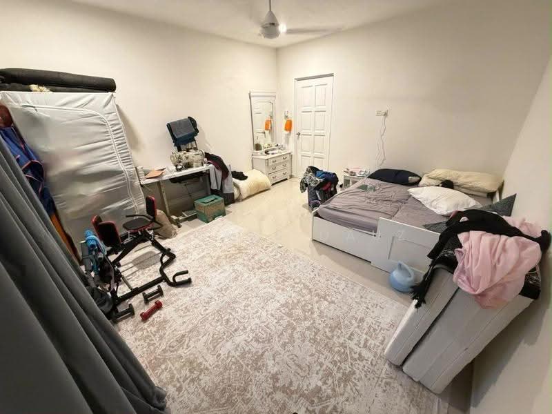 Bungalow House for Sale in Johor Bahru (Johor) - Firdaus Dauz - Bedroom - PropertyGuru.com.my