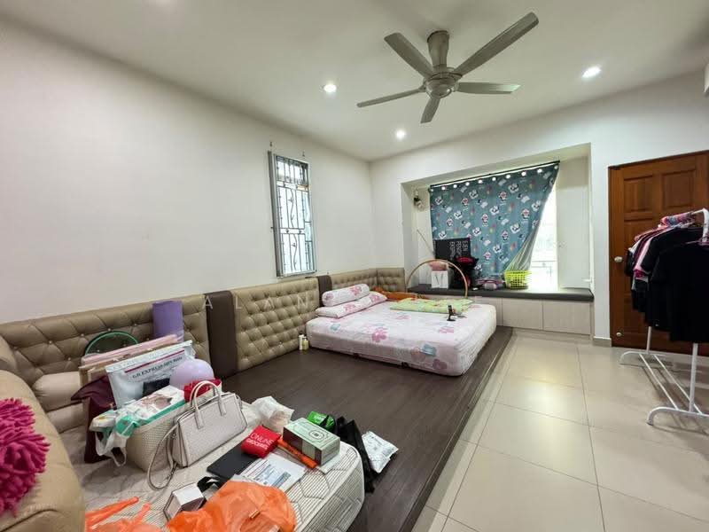 2-storey Terraced House for Sale in Taman Nusa Bestari (Iskandar Puteri (Nusajaya)) - Alanis Lee - Bedroom - PropertyGuru.com.my