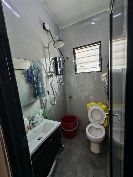 Rumah Teres 1-Tingkat untuk Dijual di Kepong Baru (Kepong) - Suki Tan - Bathroom - PropertyGuru.com.my