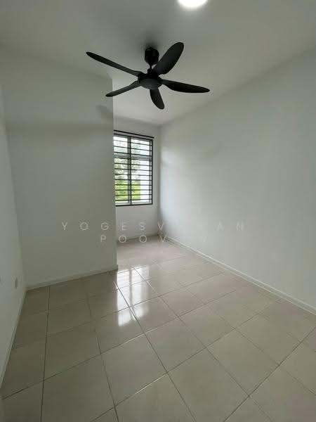 Rumah Teres 2-Tingkat untuk Disewa di Bandar Mahkota Banting (Tanjong Duabelas) - Yogesvaran Poovan - Interior - PropertyGuru.com.my