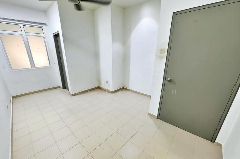 Rumah Teres 2-Tingkat untuk Dijual di Taman TTDI Grove (Kajang) - Aimi Mahirah - Interior - PropertyGuru.com.my