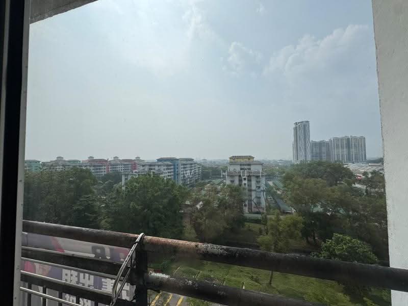Pangsapuri untuk Dijual di Kipark Apartment - Siew Hui - View - PropertyGuru.com.my