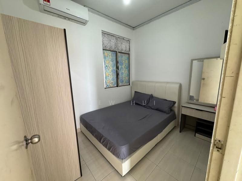 Pangsapuri untuk Dijual di Kipark Apartment - Siew Hui - Bedroom - PropertyGuru.com.my