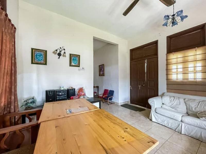 Bungalow House for Sale in Kota Seriemas (Nilai) - Izzati Mat - Living Room - PropertyGuru.com.my