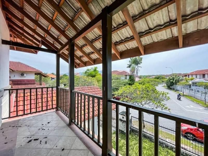Bungalow House for Sale in Kota Seriemas (Nilai) - Izzati Mat - Balcony - PropertyGuru.com.my