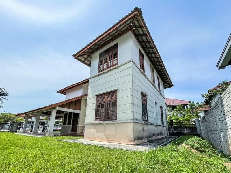 Bungalow House for Sale in Kota Seriemas (Nilai) - Izzati Mat - Exterior - PropertyGuru.com.my