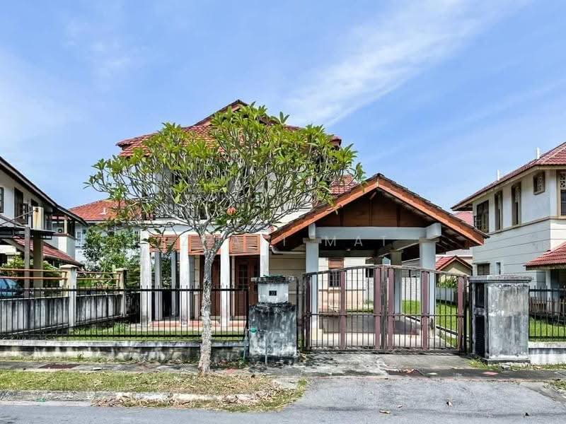 Bungalow House for Sale in Kota Seriemas (Nilai) - Izzati Mat - Exterior - PropertyGuru.com.my