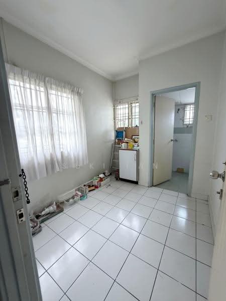 2-storey Terraced House for Sale in Bukit Rahman Putra (Sungai Buloh) - Suki Tan - Kitchen - PropertyGuru.com.my