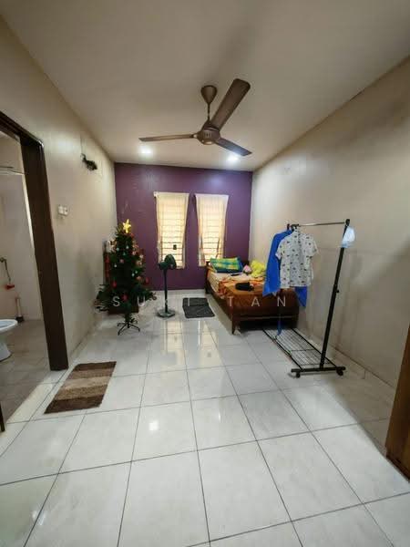 Rumah Berkembar untuk Dijual di Jalan Ipoh (Kuala Lumpur) - Suki Tan - Bedroom - PropertyGuru.com.my