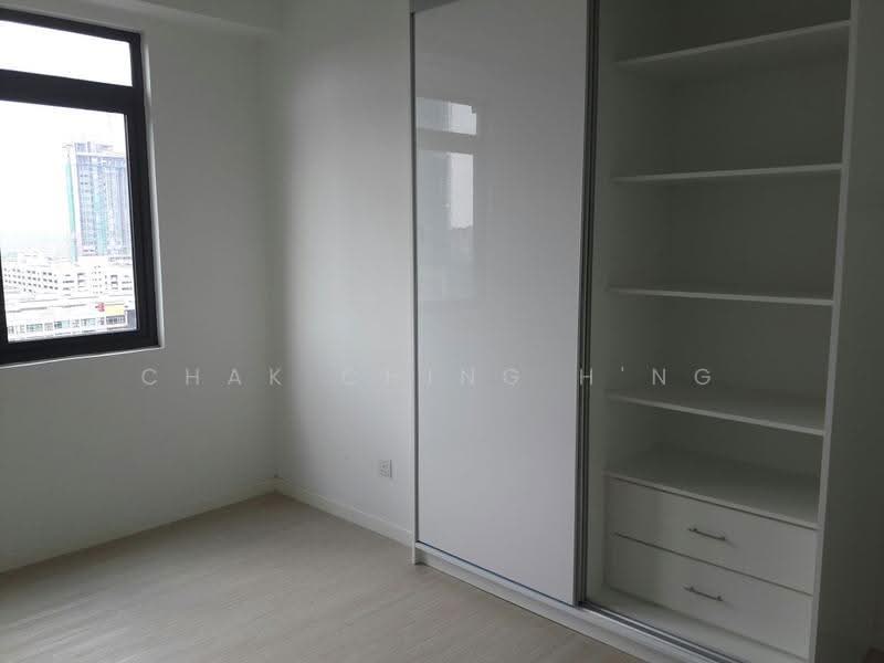 Kediaman Servis untuk Dijual di The Grand @ Kelana Damansara Suite - Chak Ching H'Ng - Bedroom - PropertyGuru.com.my