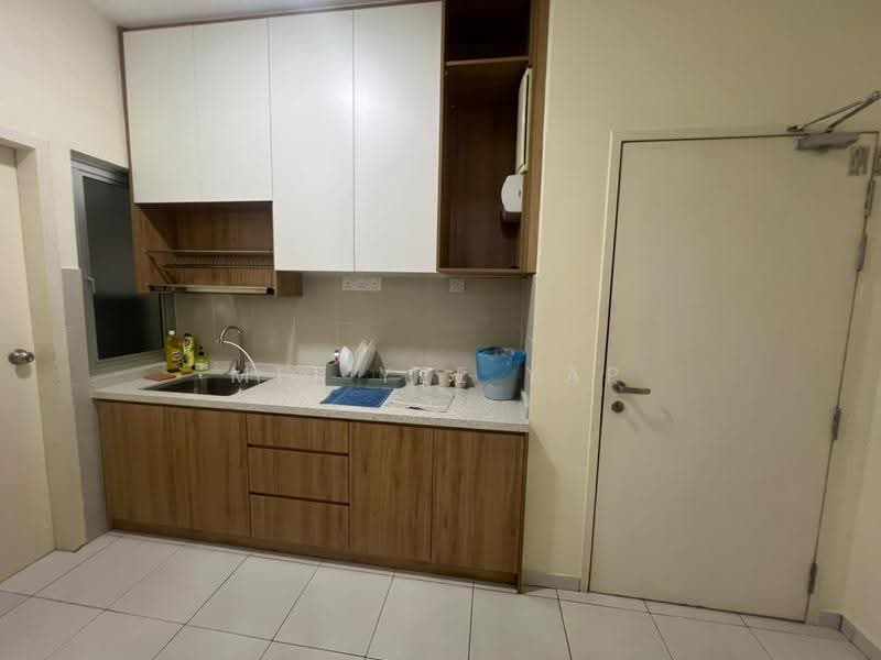 Kondominium untuk Disewa di D'Nuri Residence @ Desa Petaling - Mei Yee Yap - Kitchen - PropertyGuru.com.my